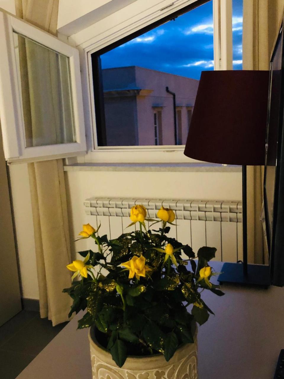 B&B Ohana Palermo Bagian luar foto