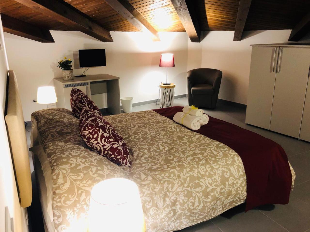 B&B Ohana Palermo Bagian luar foto