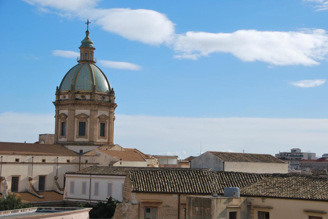 B&B Ohana Palermo Bagian luar foto
