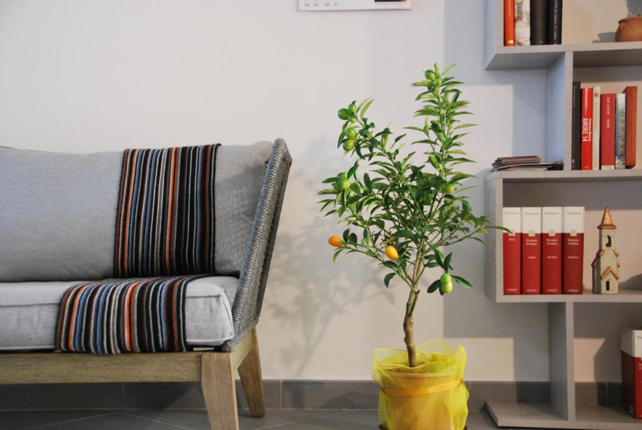 B&B Ohana Palermo Bagian luar foto